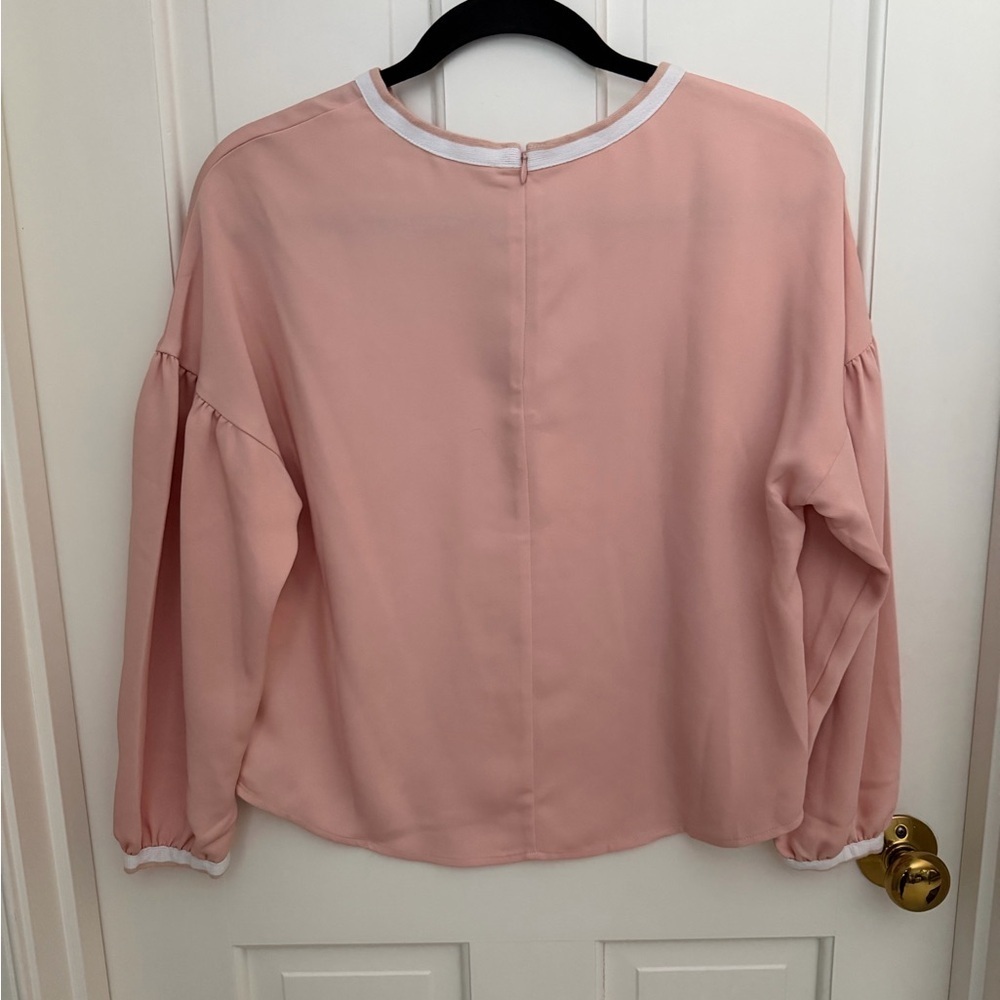 Marie Oliver Blush Pink Blouse with White Trim - Picture 4 of 5